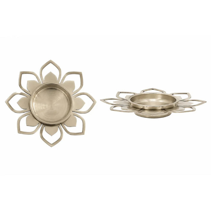 Lotus Petal Tealight