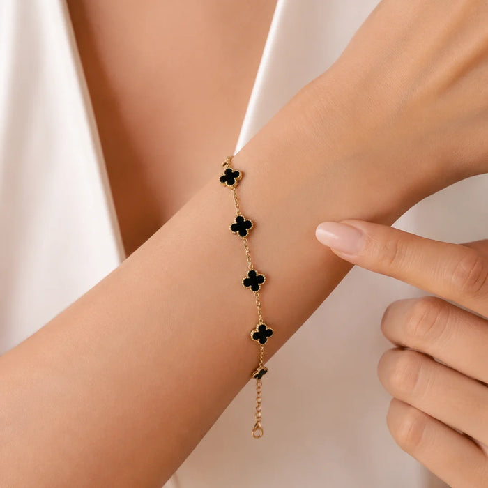 Etnico Clover Charm Bracelet