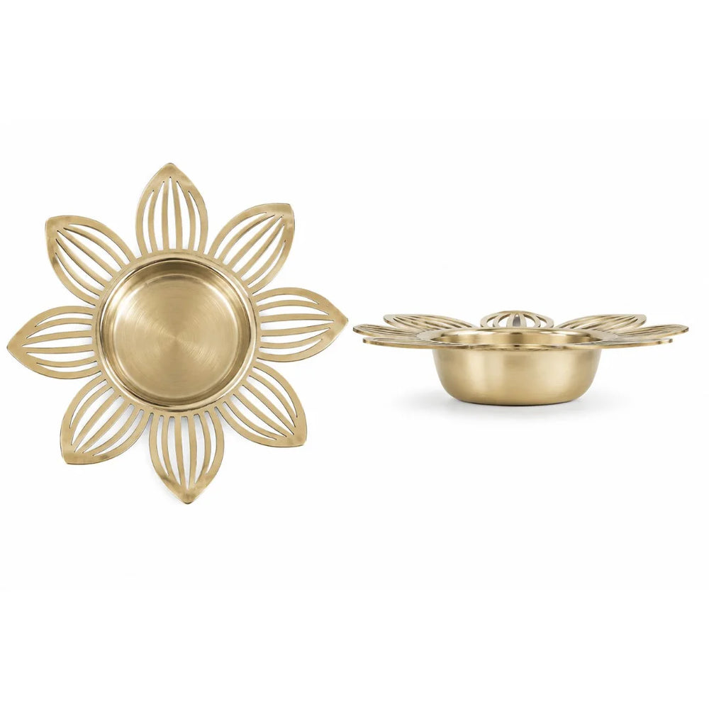 Lotus Bloom Tealight Holder