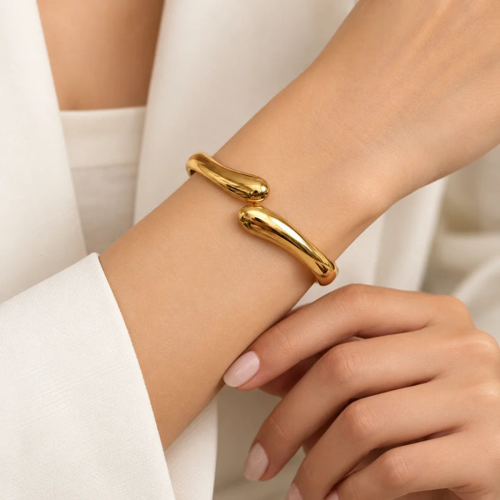 Fluid Teardrop Bypass hand bands