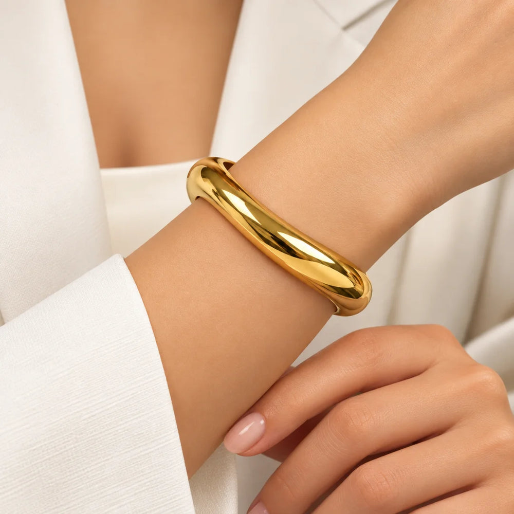 Aurelle Wave hand bands