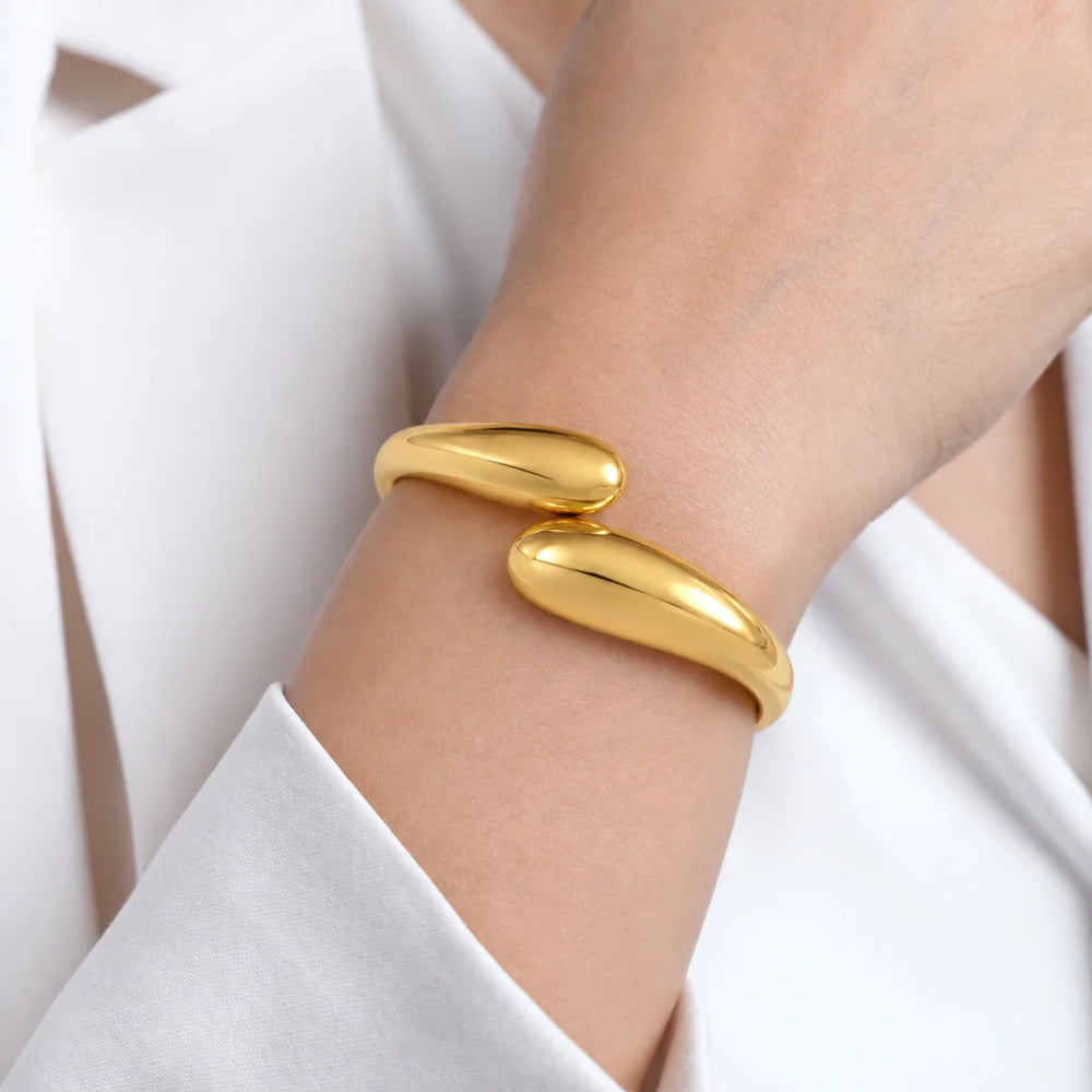 TANN TRIM Gold-Plated Hand Bands
